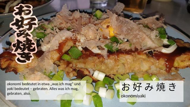 Auf dem Bild sieht man einen selbst gebratenen japanischen Kraut-Pfannkuchen "Okonomiyaki" nach Osaka-Art. Er ist einfach herzustellen und sehr herzhaft.