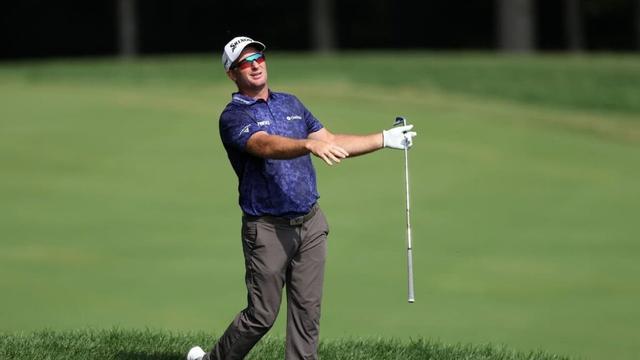 PGA Tour playoffs: Ryan Fox struggles early as lightning sees play delayed