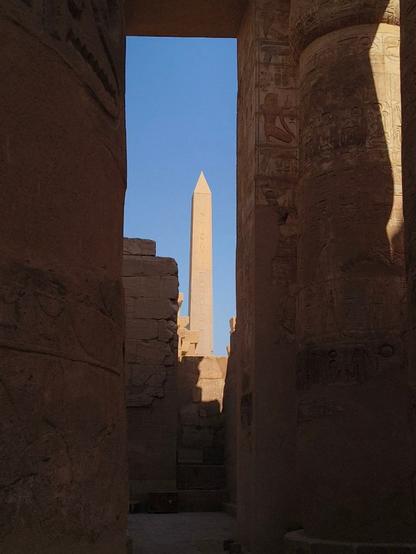 Obelisco di Hatshepsut nel tempio di Karnak