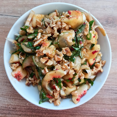 Der Salat wie beschrieben in einer Schale