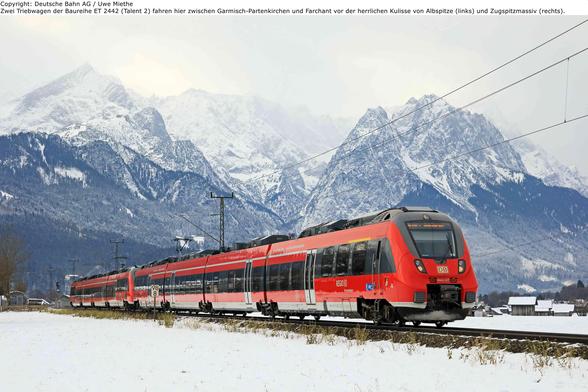 Zwei Triebwagen der Baureihe ET 2442 (Talent 2) fahren hier zwischen Garmisch-Partenkirchen und Farchant