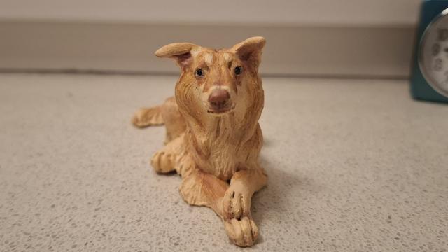 Same figurine.