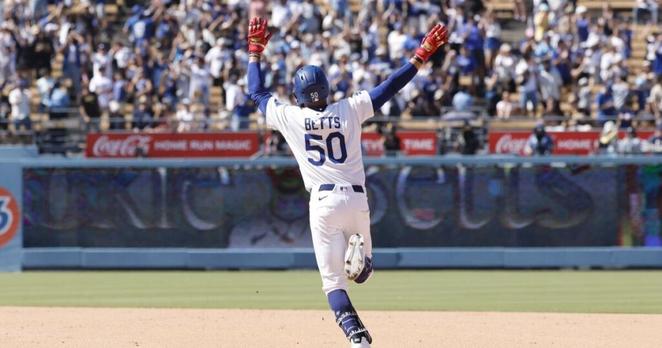 Mookie Betts delivers 'for the boys' in Dodgers' sweep of Padres