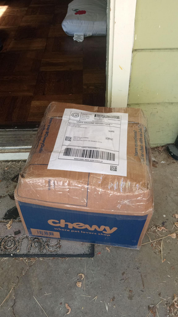 the box says Chewy, but it does not contain cat food