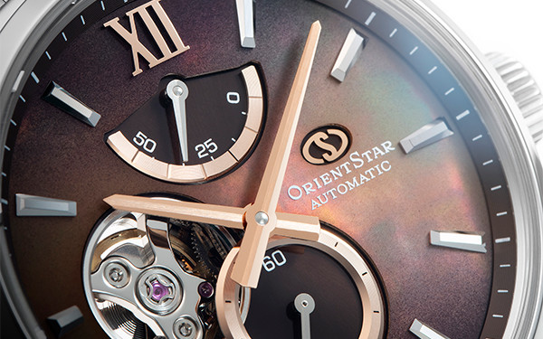 オリエントスター「M34 F7 セミスケルトン」実機レビュー。ルーペでみるべきディテール多数 | 高級腕時計専門誌クロノス日本版[webChronos]