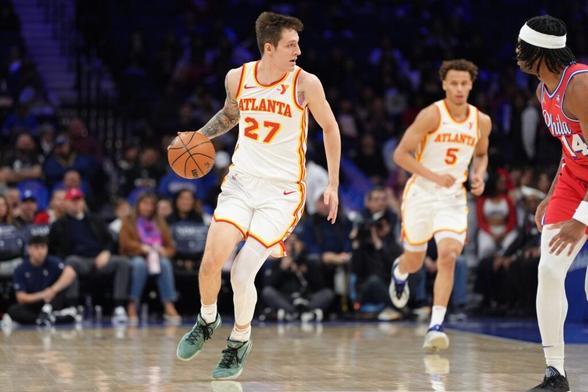 VĂt KrejÄĂ's Development and 2025-26 Role With Hawks