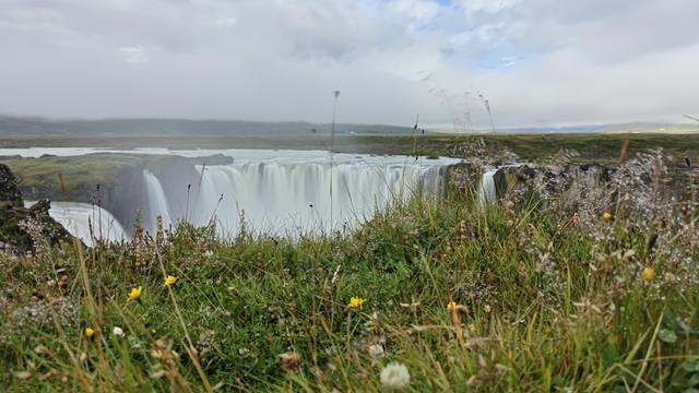 Vacation over so prep time for this week's podcast!

In the meantime, here's some photos and videos, all taken on my #Oneplus13

Photo Gallery - https://www.pateln01.com/2025/08/iceland-081025-081925-11-day.html

Youtube Playlist - https://www.youtube.com/playlist?list=PLH9X4m3s2fcdnNUYxsflD2iEaLhQa9svp

#Android #Oneplus #Iceland #BlueLagoon #waterfall #geysir #lake