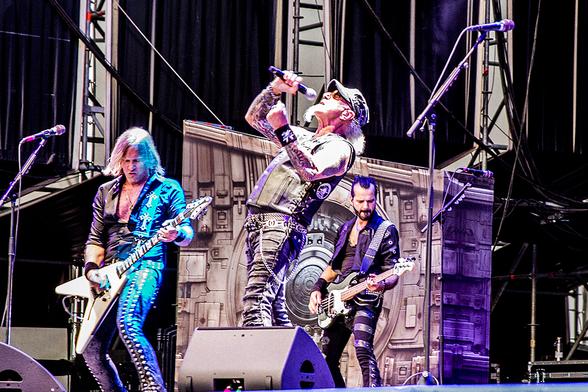 Picture: Accept by Neave Visual Art / La Factoría del Ritmo / Collector's Series DIY 

#Festival #rockero playero, 'Sun & Thunder', #Marenostrum en colaboración y producción conjunta, con la promotora que vela por el estupendo #Z!LiveRockFest de Zamora. #Metalsky #Metal #Heavy-Metal #Hard-Rock https://collectorseriesdiy.blogspot.com/2025/08/el-mejor-y-mas-potente-formato-de-metal_22.html #Death-Metal #Power-Metal #Glam-Metal #Rock