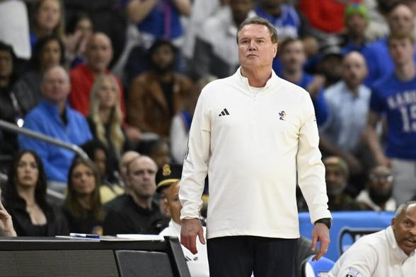 Kansas Has Buzz for a 4-Star, Top-5 Power Forward
