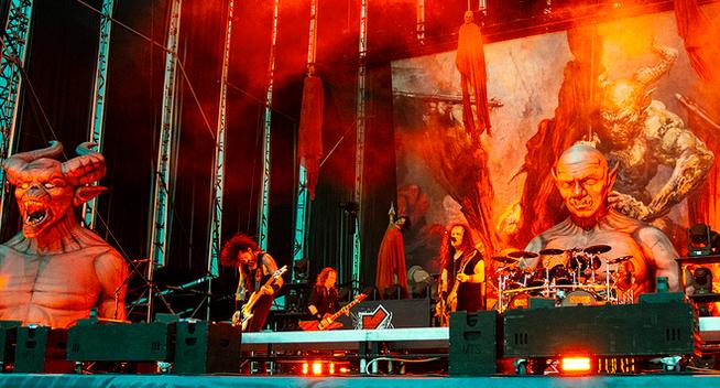 Pic: Kreator at Sun and Thunder Fest 2025, Fuengirola. Pic by Neave Visual Art for La Factoría del Ritmo
Reportaje publicado en #LaFactoríadelRitmo: “Festival Sun & Thunder: Fuengirola (Málaga), 17 a 19 de julio de 2025 (1ª parte).”
https://www.lafactoriadelritmo.com/festival-sun-thunder/fuengirola-malaga-17-a-19-de-julio-de-2025-1a-parte @sunandthunderfest.bsky.social @collectorseriesdiy.bsky.social #Metalsky #Heavy-Metal #Hard-Rock #Music #Press #SunAndThunderFest