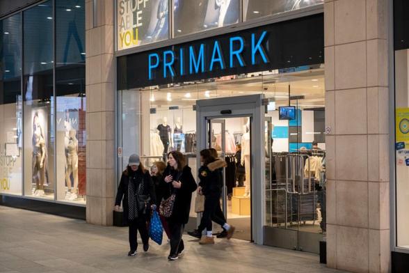 Entrada de una tienda Primark (Mike Kemp)