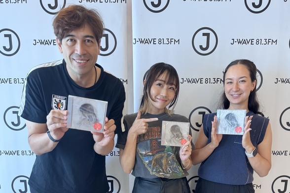 25周年の矢井田 瞳、「本当に音楽の楽しみが広がりました」と振り返る、先輩ミュージシャンの言葉は？ | J-WAVE NEWS