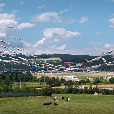 An image associated with the Instagram post https://millsfield.sfomuseum.org/id/1729359287/