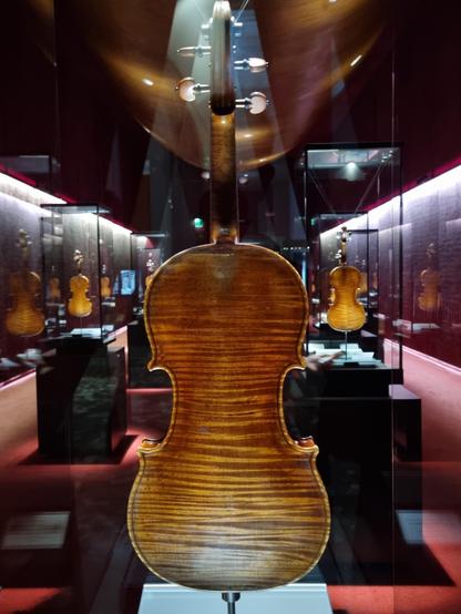 Stradivari Geige Il Cremonese von hinten