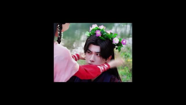 The chemistry between #LiHongyi and #SunZhenni is simply irresistible!😆#BlossomInDarkness  | YOUKU