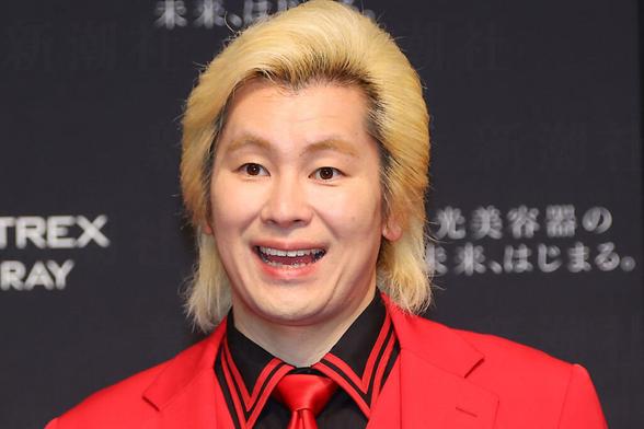 二階堂ふみと電撃婚「カズレーザー」の“素顔”をキー局幹部に聞いてみた 「お疲れさまと声をかけると…」 - デイリー新潮