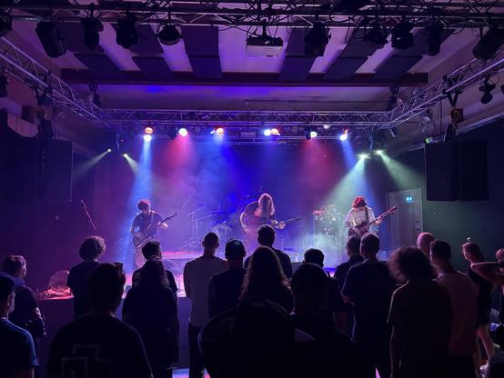 Blossom & Wither at dB’s Utrecht during Duister Collectief Outdoor.