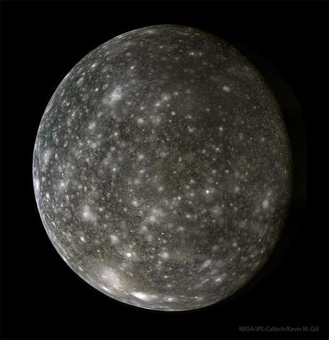 Image Credit: NASA, JPL-Caltech, Voyager 2; Processing & License: Kevin M. Gill;

Explanation: Its surface is the most densely cratered in the Solar System -- but what's inside? Jupiter's moon Callisto is a battered ball of dirty ice that is larger than the planet Mercury. It was visited by NASA's Galileo spacecraft in the 1990s and 2000s, but the recently reprocessed featured image is from a flyby of NASA's Voyager 2 in 1979. The moon would appear darker if it weren't for the tapestry of light-colored fractured surface ice created by eons of impacts. The interior of Callisto is potentially even more interesting because therein might lie an internal layer of liquid water. This potential underground sea is a candidate to harbor life -- similar with sister moons Europa and Ganymede. Callisto is slightly larger than Luna, Earth's Moon, but because of its high ice content is slightly less massive. ESA's JUICE and NASA's Europa Clipper missions are now headed out to Jupiter to better investigate its largest moons.