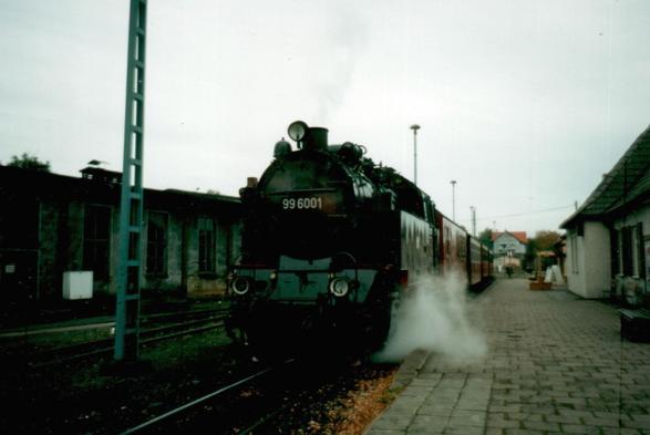 Locomotive à vapeur 99 6001 en gare de Gernrode