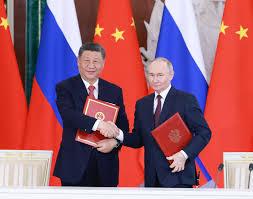 In foto Xi Jinping e Putin