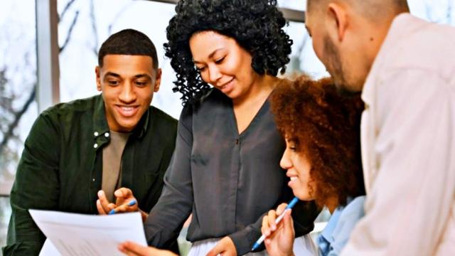 Inscrições prorrogadas: quinta edição do processo seletivo de trainees exclusivamente para pessoas negras; reconhecido pelo Pacto Global da ONU, o programa do grupo educacional Yduqs promove a inclusão e o desenvolvimento de pessoas pretas e pardas