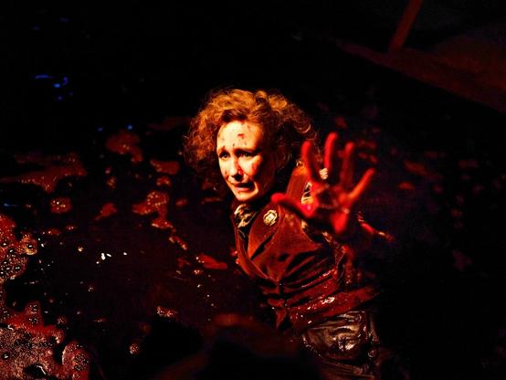 Com 140 mil ingressos vendidos, 'Invocação Do Mal 4: O Último Ritual' registra a maior pré-venda de um filme de terror na história do Brasil: filme encerra uma das franquias mais famosas dos últimos tempos e promete lotar as salas de cinema a partir do dia 4 de setembro