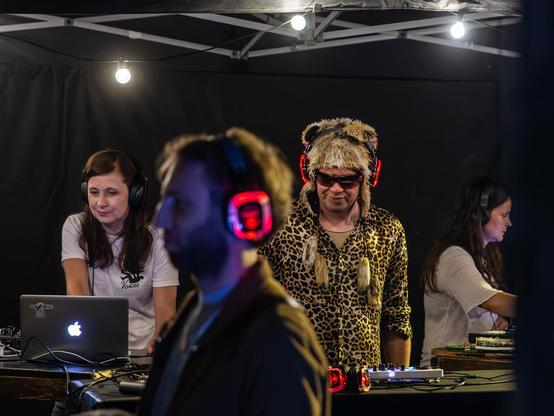 Silent Sound Disco: DJ'S DELÜSCHES - GG SKENG - BARBARELLA