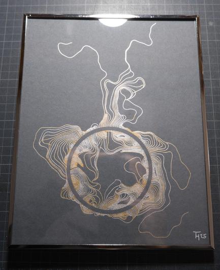 A flowing design with lines radiating away from a circle in organic forms. Printed with a pen plotter on dark cardboard in two rounds, first silver and then gold on top, with me lifting the pen away manually to get areas without gold.
Chrome frame.
