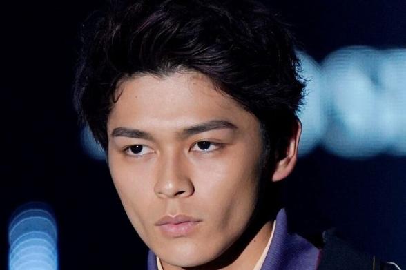 『あんぱん』の「手塚治虫」役決定で『ゴールデンカムイ』ファンが大興奮？ 「奇跡の共演あるか」 - マグミクス