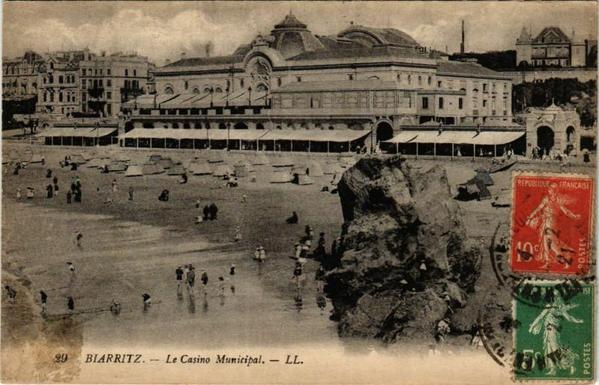 Biarritz Le Casino Municipal à #Biarritz (#PyrénéesAtlantiques)  #CartePostaleAncienne 👉 https://cartorum.fr/carte-postale/376924/biarritz-biarritz-le-casino-municipal