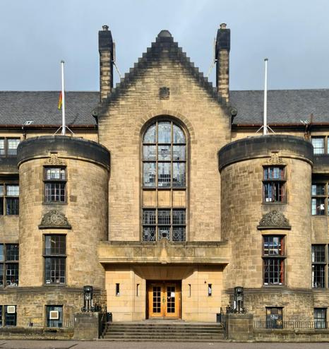 A large, castle-like entrance to a student union in Glasgow.
