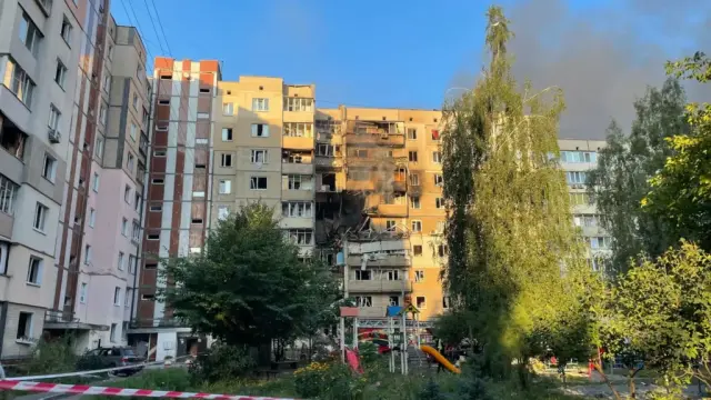 The aftermath of a Russian drone attack on a residential building in Kyiv overnight on Sept, 2025. (Olena Zashko/The Kyiv Independent)