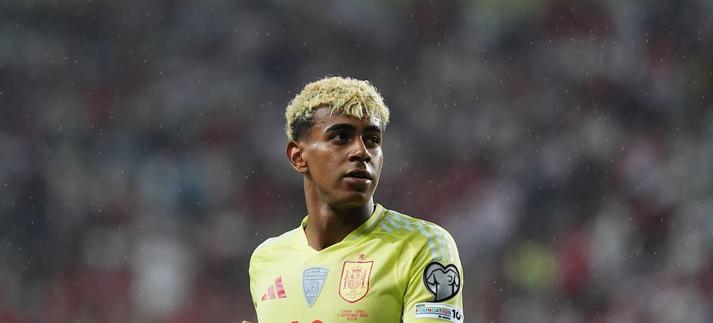 Lamine Yamal, jugador del FC Barcelona y la Selección Española de Fútbol / Anadolu