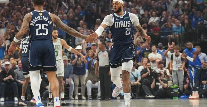 The Mavericks contract extensions are good things