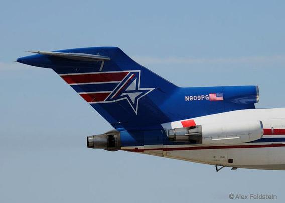 Amerijet B727 cargo landing - tail shot