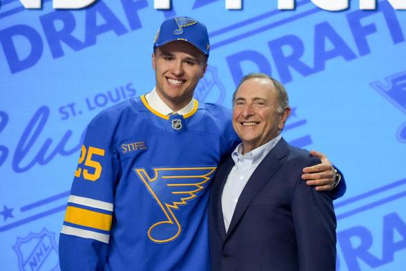 Blues' First-Rounder Justin Carbonneau Will Return To QMJHL