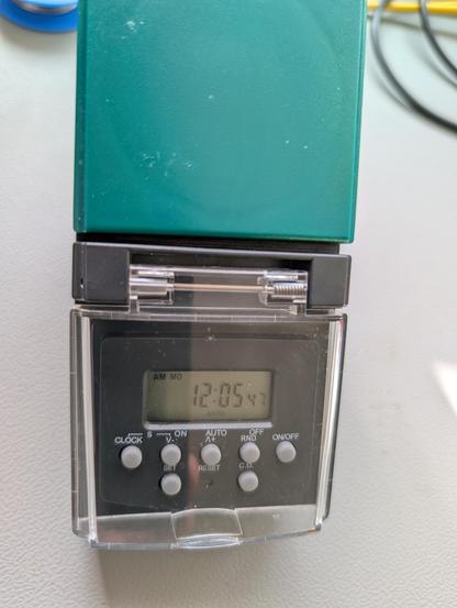 Foto einer Laufenden Zeitschaltuhr mit Zeitanzeige (nach der Reparatur)