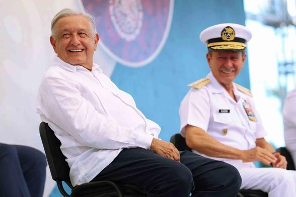 Andrés Manuel López Obrador y José Rafael Ojeda