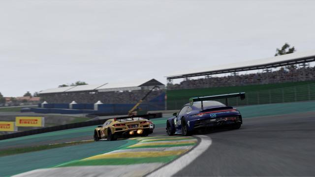 Porsche and Corvette at T1