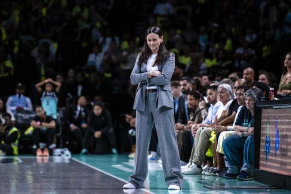 Inside the empathy that powers New York's Sandy Brondello