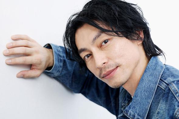 YouTubeで朗読され「今までで一番怖い話」と話題 異色のホラー作で「ドラえもん」を思い出した - デイリー新潮