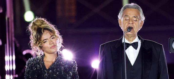 Karol G y Bocelli en el 'Grace For The World' / Franco Origlia