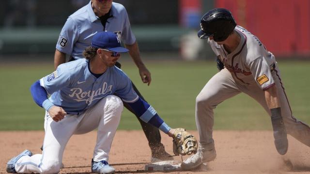 Royals' trade deadline moves aim to balance winning now and building for the future