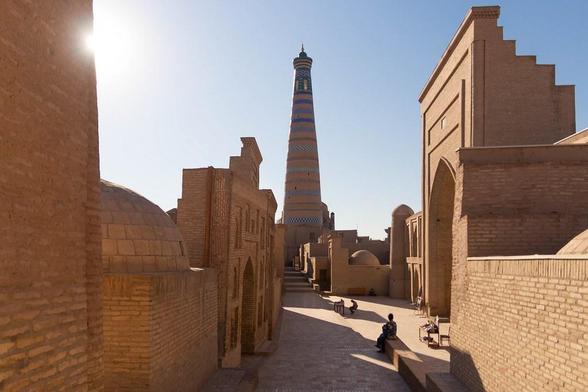 Khiva, Uzbekistan. 2025

<a href="https://www.behance.net/frdriccanonge" rel="noreferrer nofollow">Behance</a>
<a href="https://www.facebook.com/" rel="noreferrer nofollow">facebook</a>
<a href="https://www.instagram.com/slowpathsimages/" rel="noreferrer nofollow">Instagram</a>