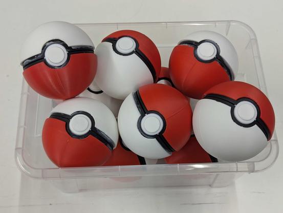 Box of 3D printed poke balls
