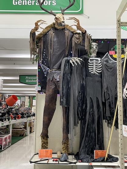12' Wendigo lawn decoration and 9'8" plague doctor