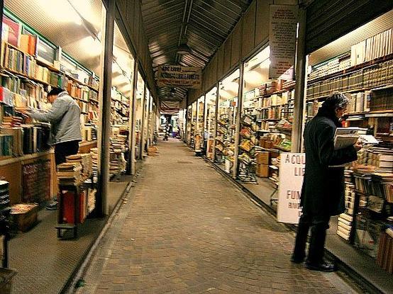 Bancarelle di libri di Corso Siccardi a Torino