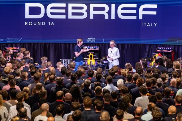 フェルスタッペン「セットアップで前進」イタリア圧勝の勢いでバクー挑戦へ/F1アゼルバイジャンGPプレビュー | TopNews - TopNews