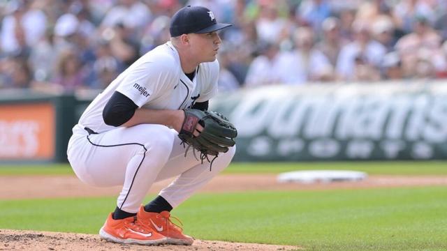 Guardians win again, close in on Tigers in AL Central