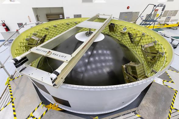 Artemis_II_Payload_Integration_(KSC-20250917-PH-FMX02_0005).jpg